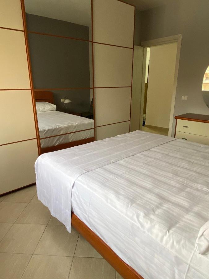 Sea View Vlore Exterior photo